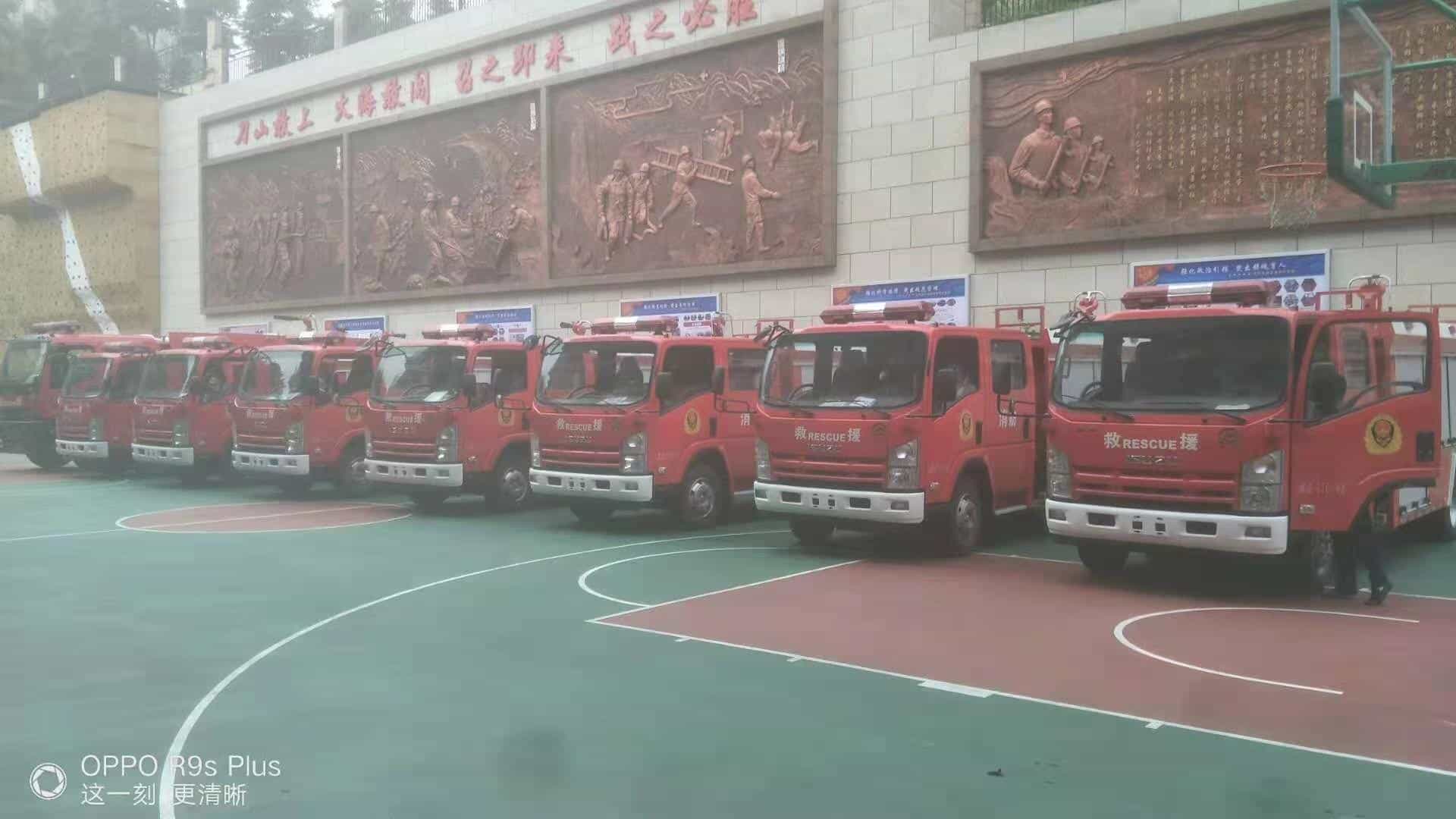 8臺(tái)慶鈴五十鈴消防車發(fā)往涪陵區(qū)消防救援支隊(duì)