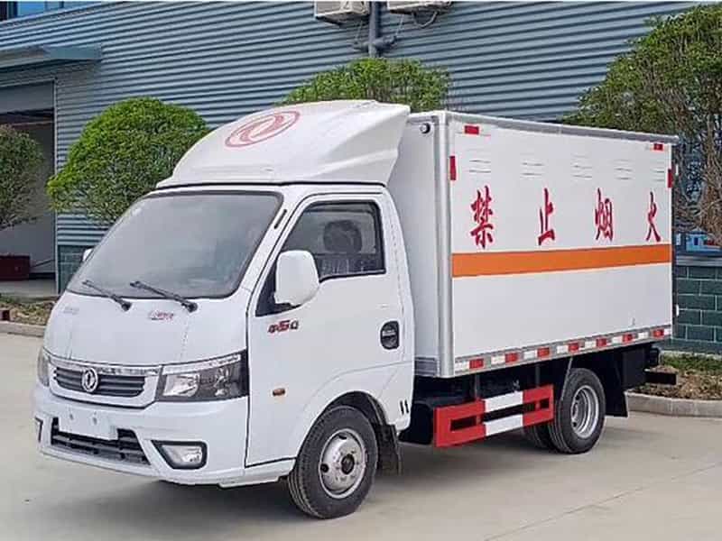 3M東風途逸雜項危險物品廂式運輸車