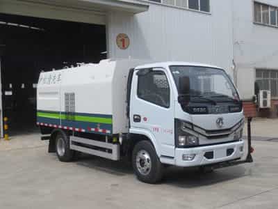 東風多利卡護欄清洗車