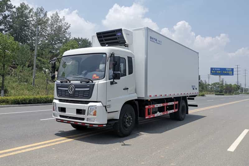 東風天錦冷藏車