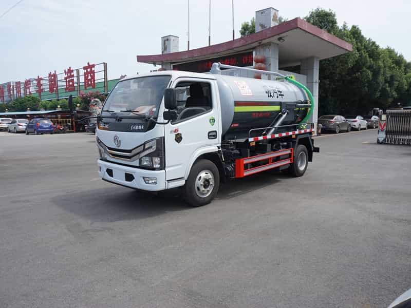 東風多利卡吸污車（國6）