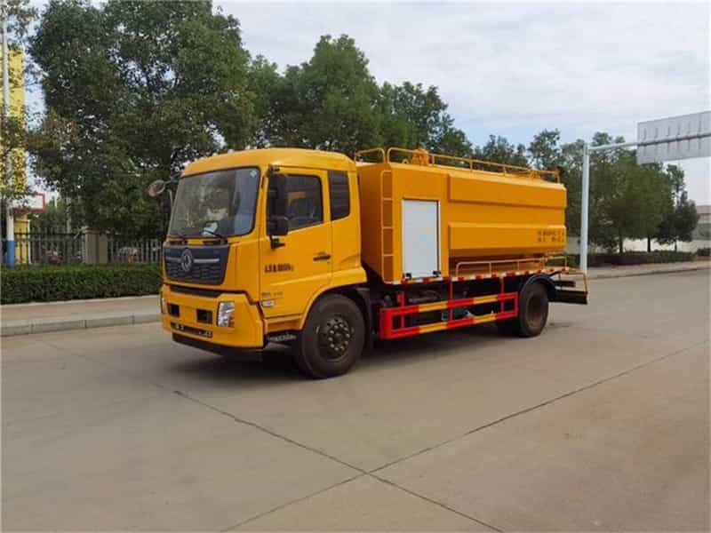 東風天錦清洗吸污車