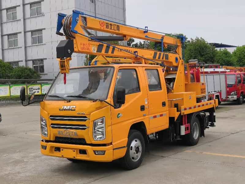 江鈴雙排13米高空作業(yè)車