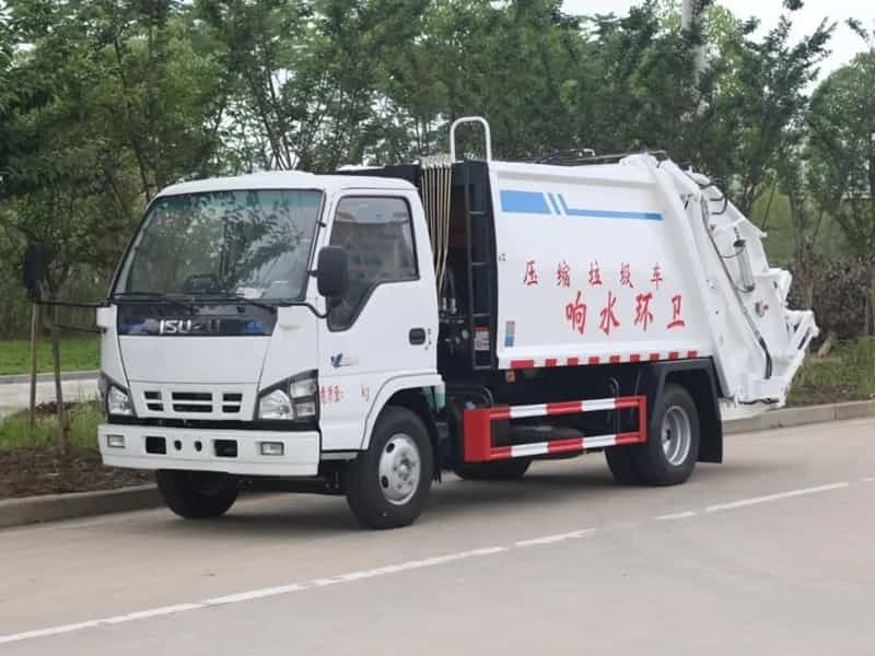 慶鈴五十鈴5-6方壓縮式垃圾車