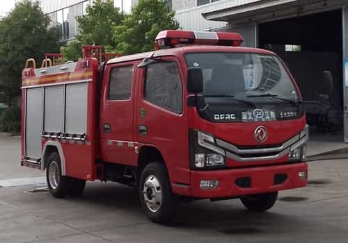 東風0.65噸藍牌水罐消防車